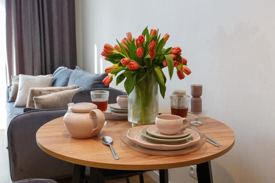 Kozia Quiet Retreat AC & City Views, Parking, Faktura VAT Apartment in Poland
