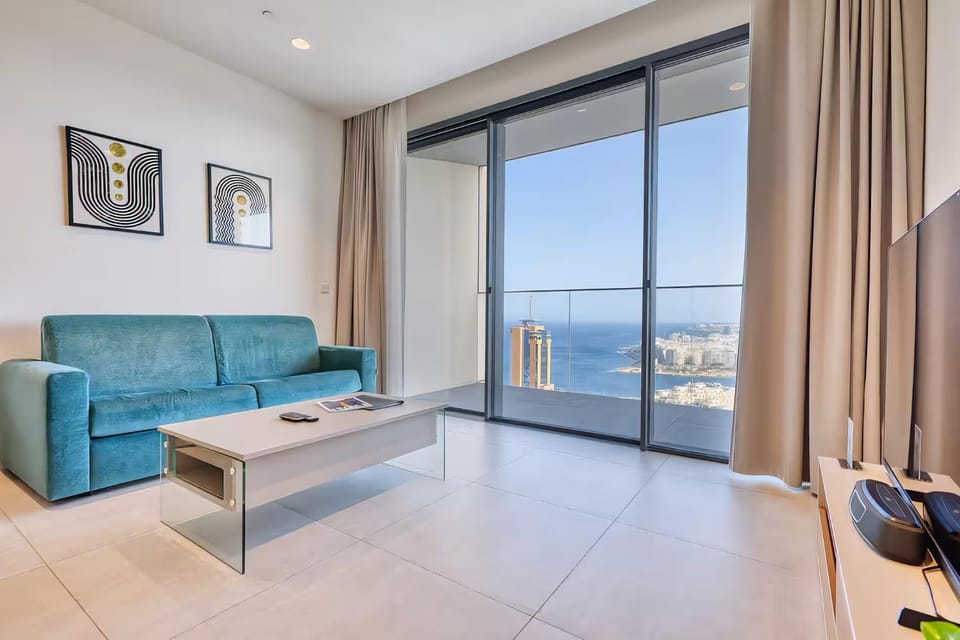 Skyline Serenity on the 25th Floor in Mercury Tower Apartment in Saint Julians