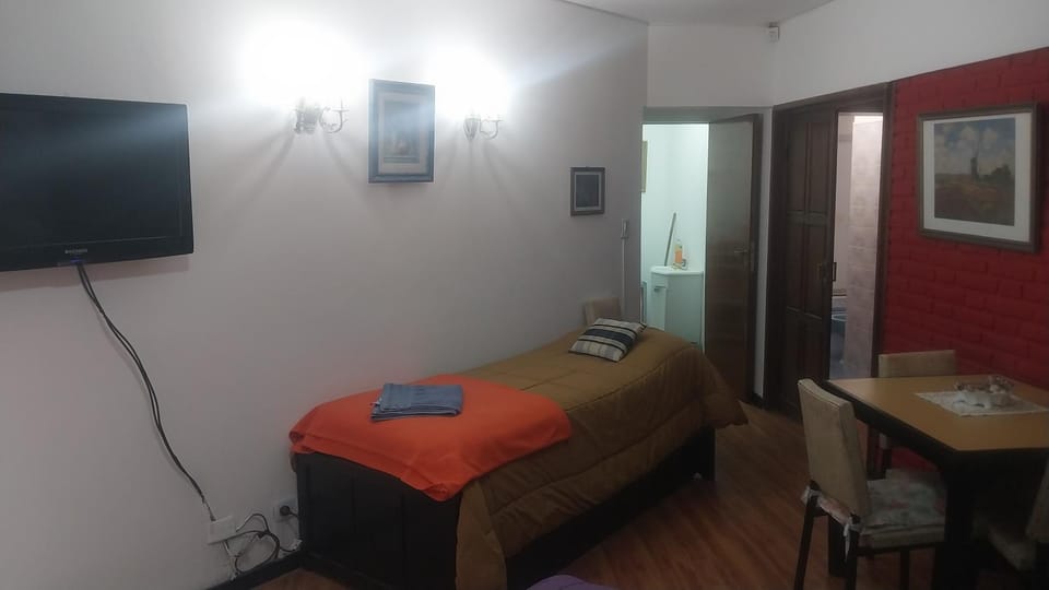 Gustavo Apartment in Villa Mercedes