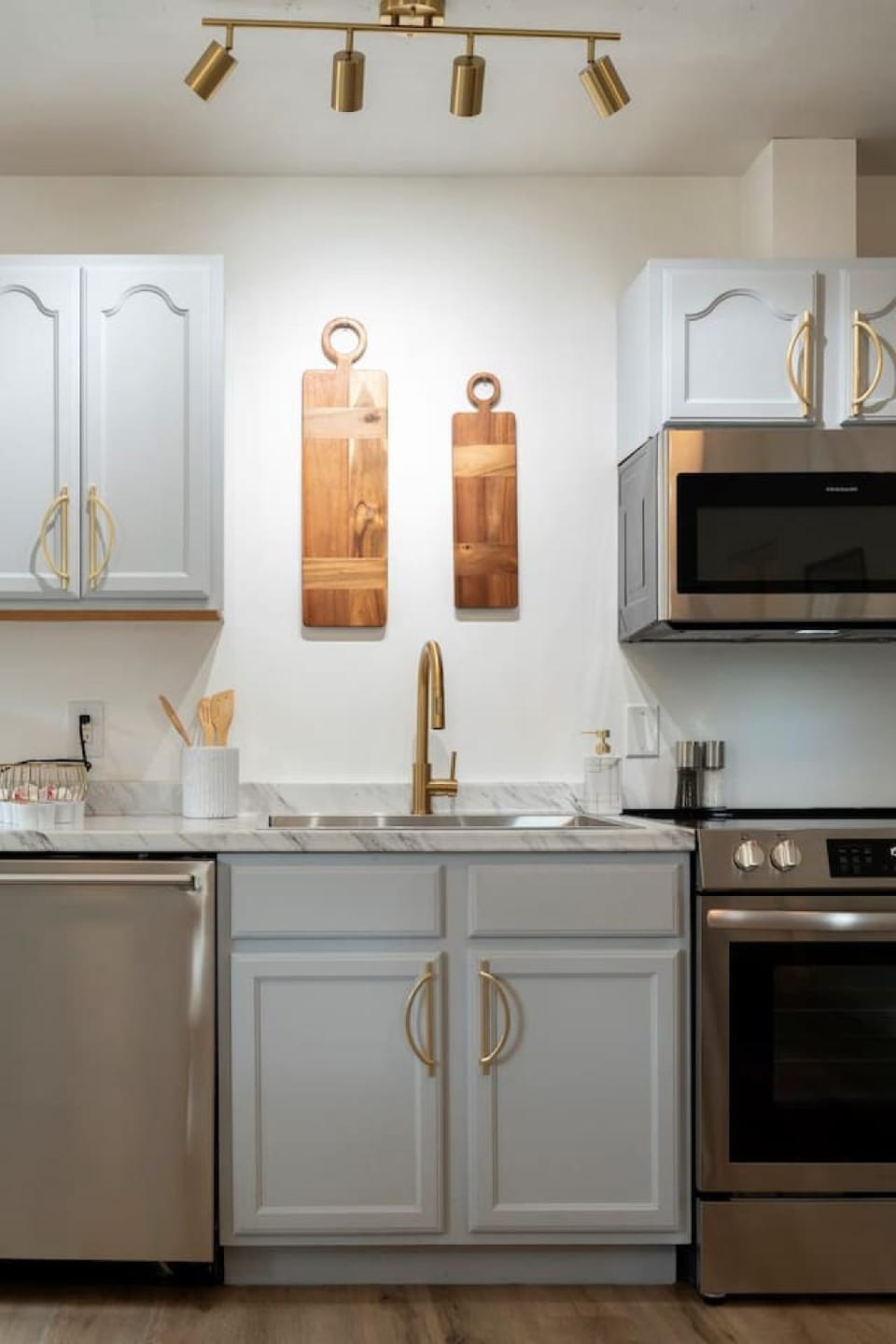 Stylish Escape Near Bar Harbor Acadia Park 7 Apartment in Trenton