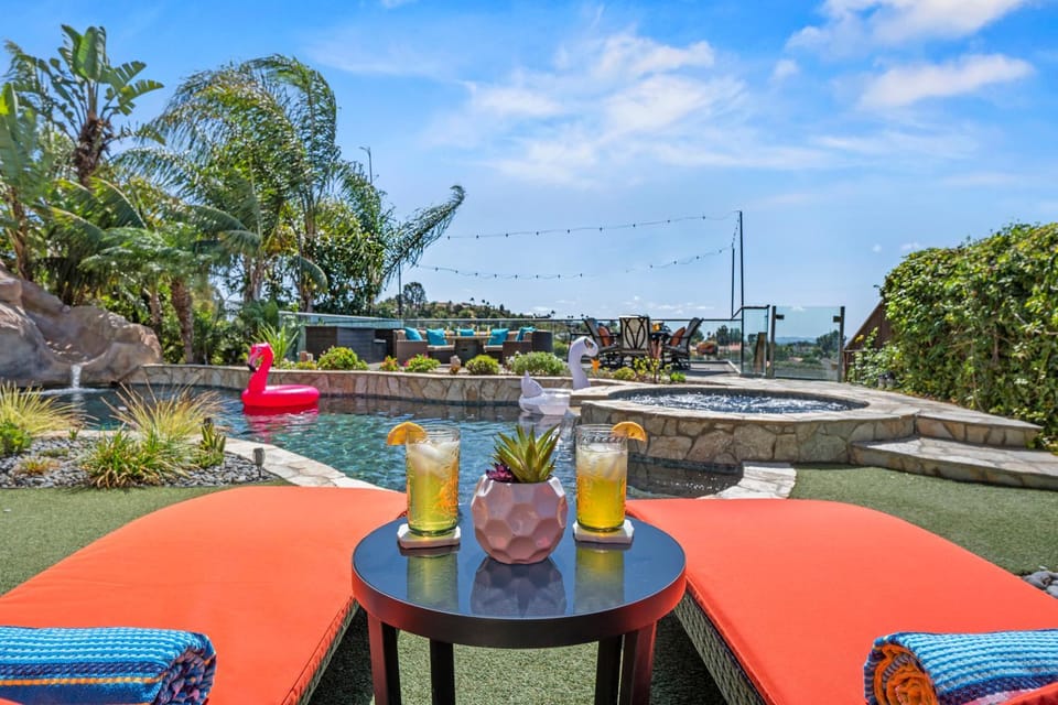 The Palms at Casa Solara House in Rancho Penasquitos