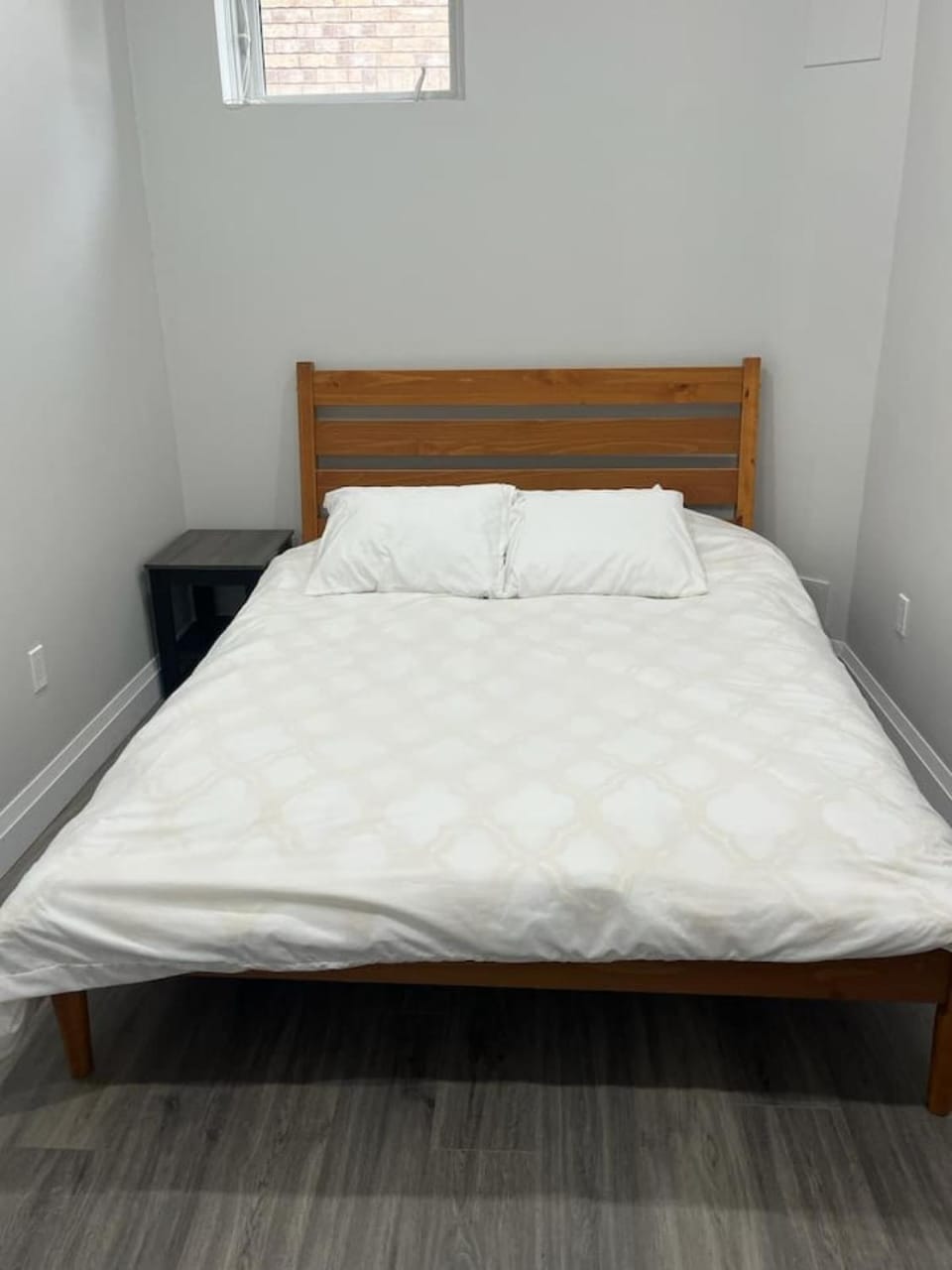 2BR 1 king 1 Queen with parking 3 GBPS internet Apartment in Kitchener