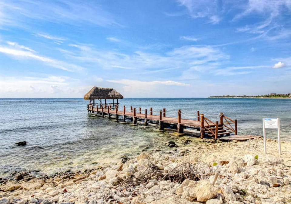 Nearby landmark, Day, Natural landscape, Beach, Sea view