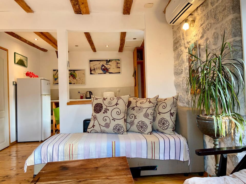 Charming rooftop view Apartment in Kotor