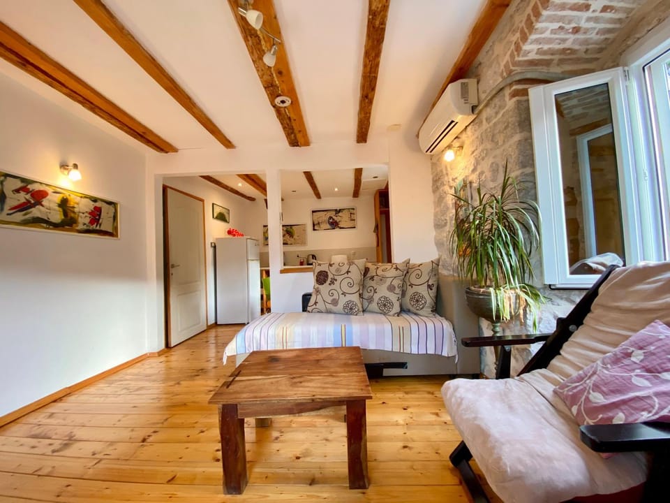 Charming rooftop view Apartment in Kotor