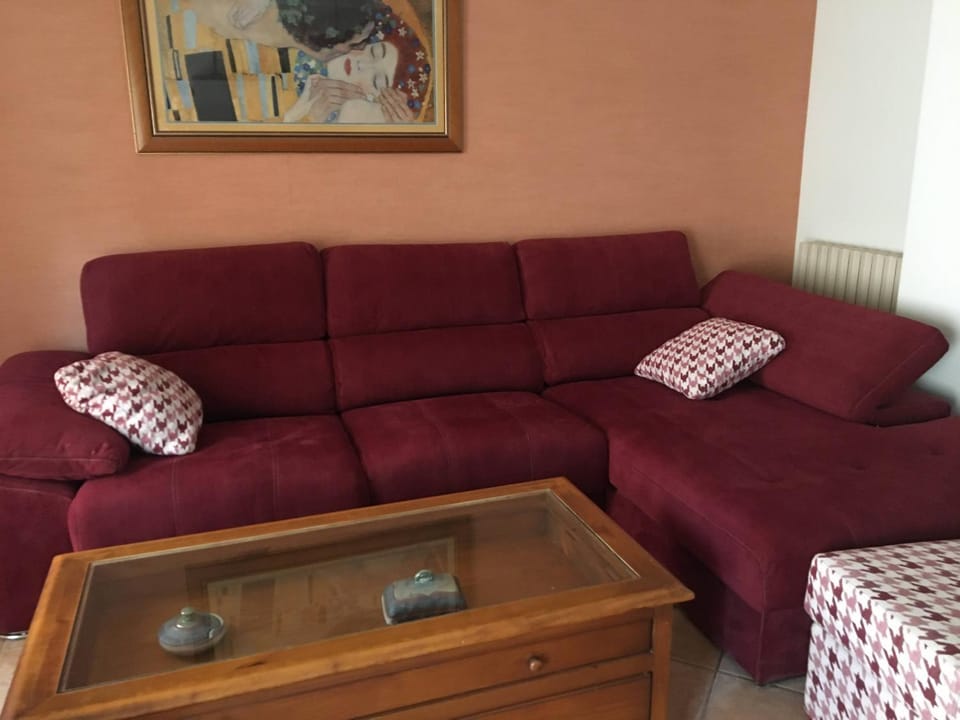 Communal lounge/ TV room, Living room