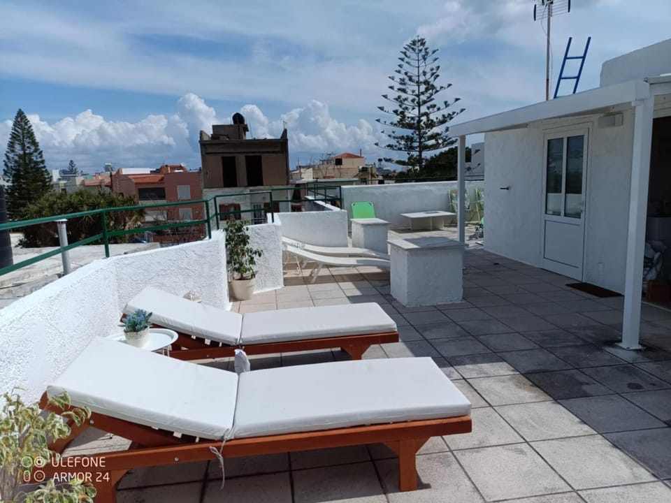 Nikos Sunset Penthouse Villa in Heraklion