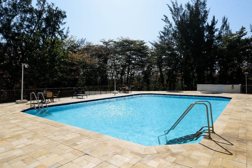 2 Suites by the Sea With Pool | LC 6250/1203 Apartment in Rio de Janeiro