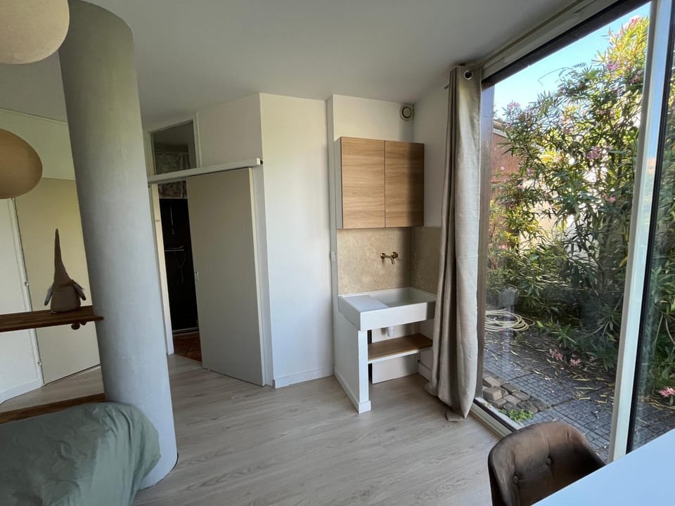 Chambre Gachet Vacation rental in Carquefou