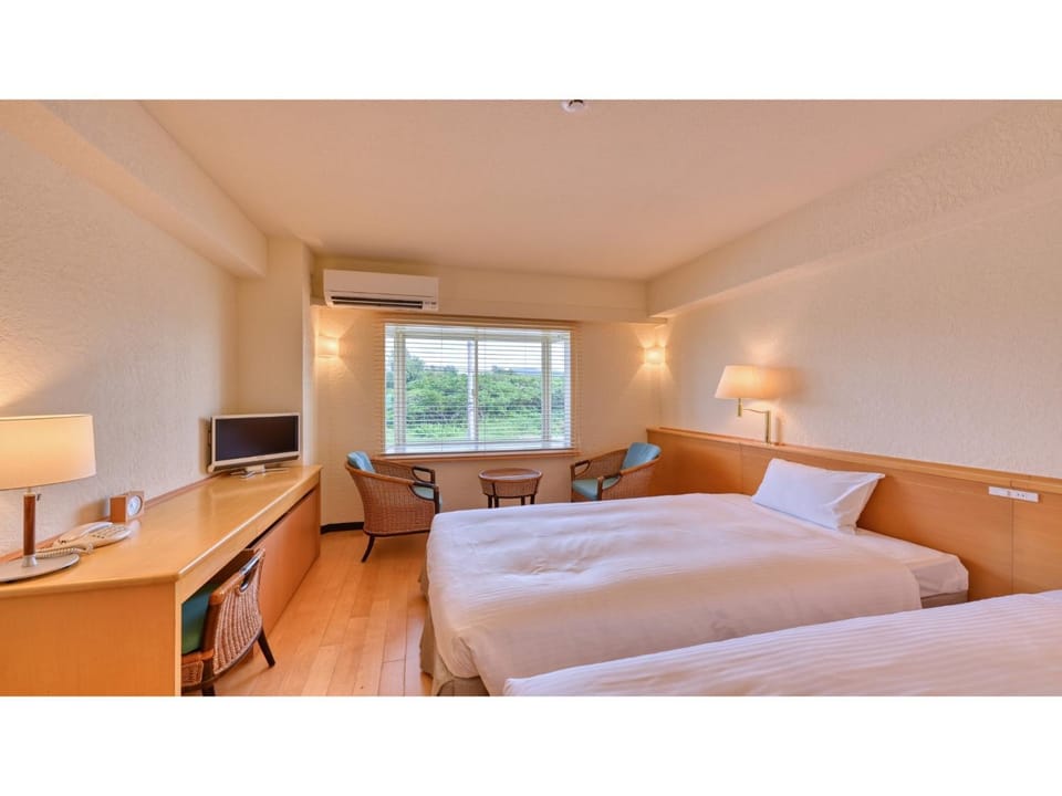 Beach Hotel Sunshine Ishigakijima - Vacation STAY 59955v Hotel in Okinawa Prefecture
