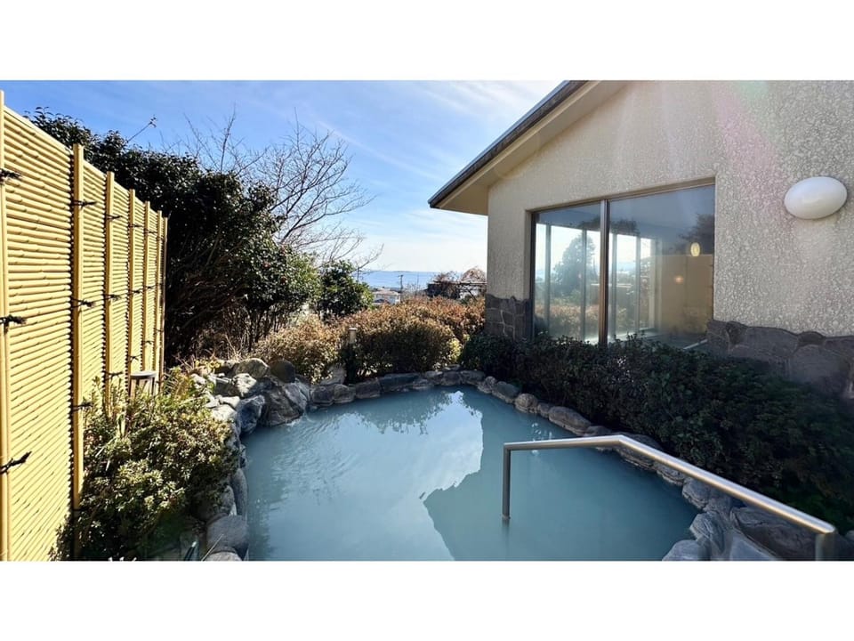 THE RETREATMENT YUGAWARA - Vacation STAY 86818v Hotel in Kanagawa Prefecture