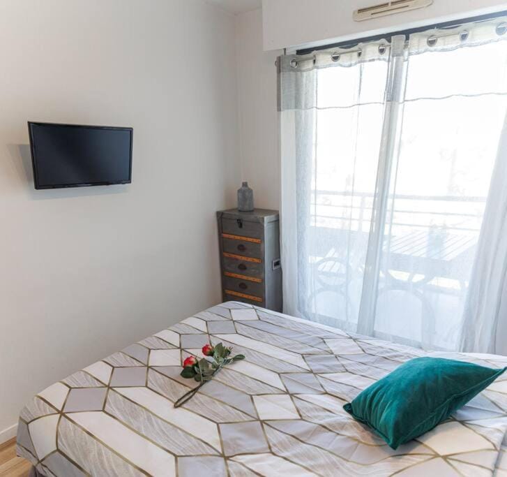 T2 Plage Prado-David, Parc Borély, Parking Privée Apartment in Marseille