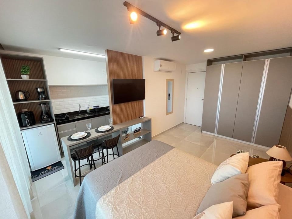 TV and multimedia, Kitchen or kitchenette, Dining area, minibar, wardrobe