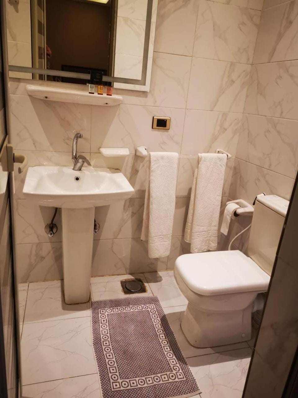Bathroom, bidet