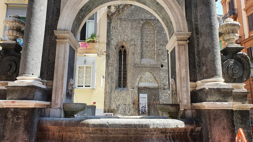 Domus Armenio Bed and Breakfast in Naples