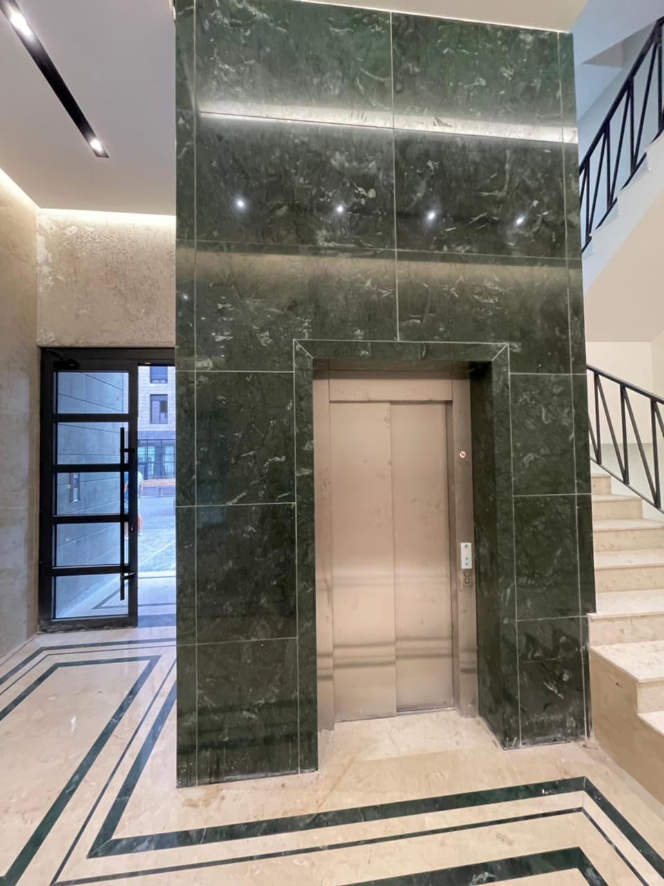 elevator
