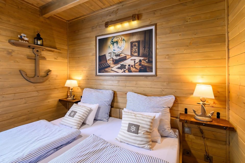 Örvényi Horgony Pihenőpark Apartment in Hungary