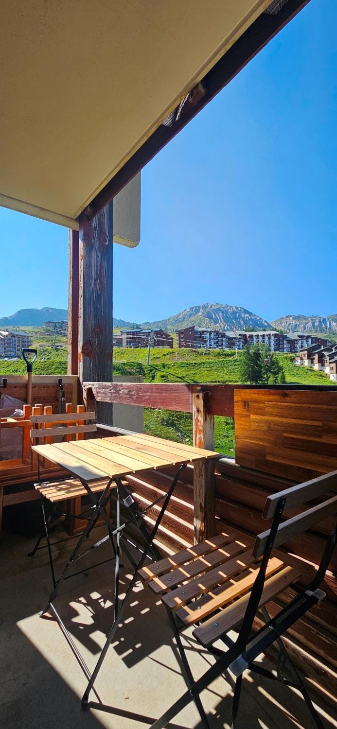 Day, Natural landscape, View (from property/room), Balcony/Terrace, Balcony/Terrace, Dining area, Mountain view