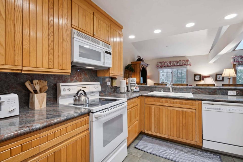 The Charter at Beaver Creek E4305 Apartment in Beaver Creek