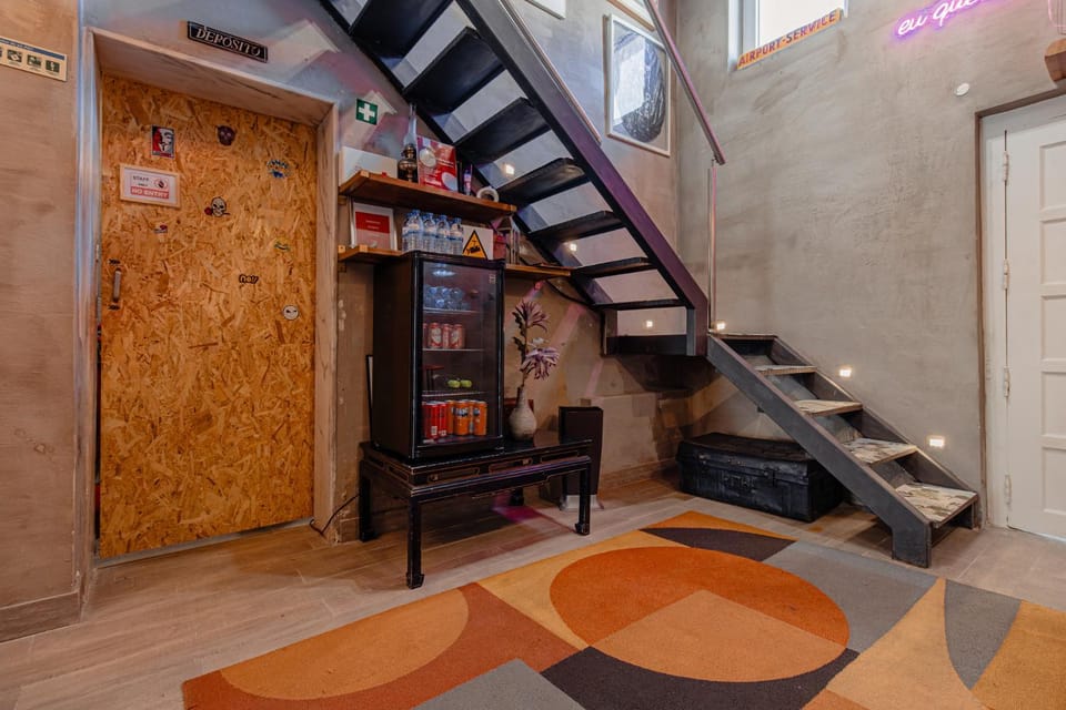 The Coolest Place near the airport! Vacation rental in Lisbon
