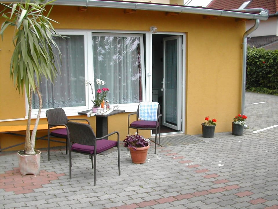 Patio, Balcony/Terrace