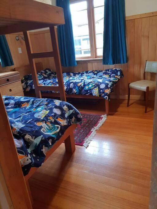 Bed, Bedroom, bunk bed