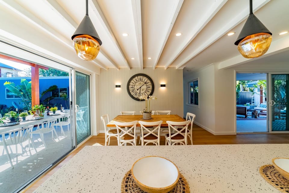 HolidayRento Capri Beach House Retreat Shoal Bay Villa in Shoal Bay