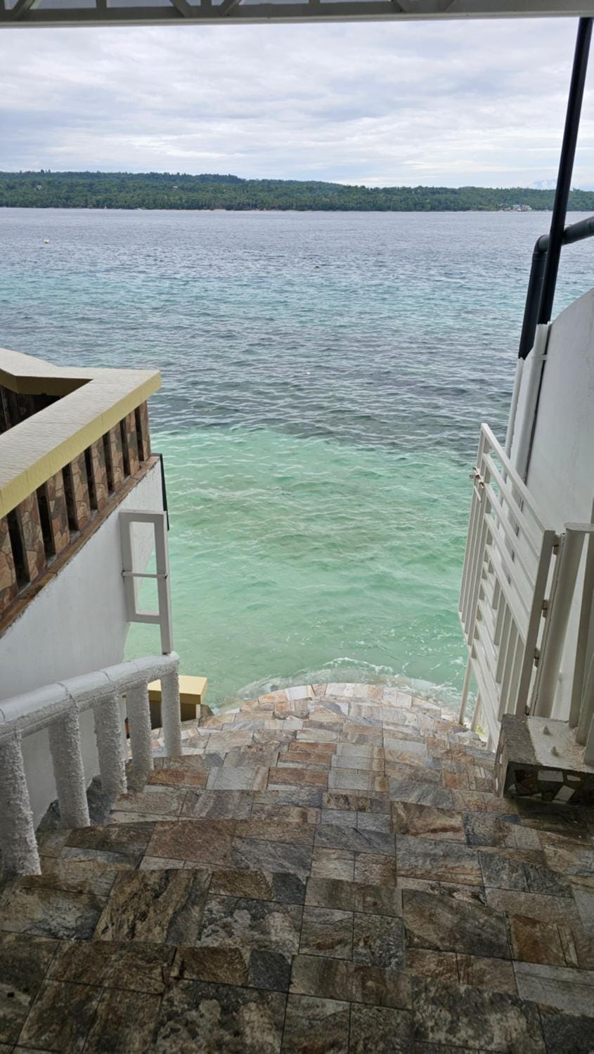 Lydia's House, Samal beach front apartments Apartment in Island Garden City of Samal