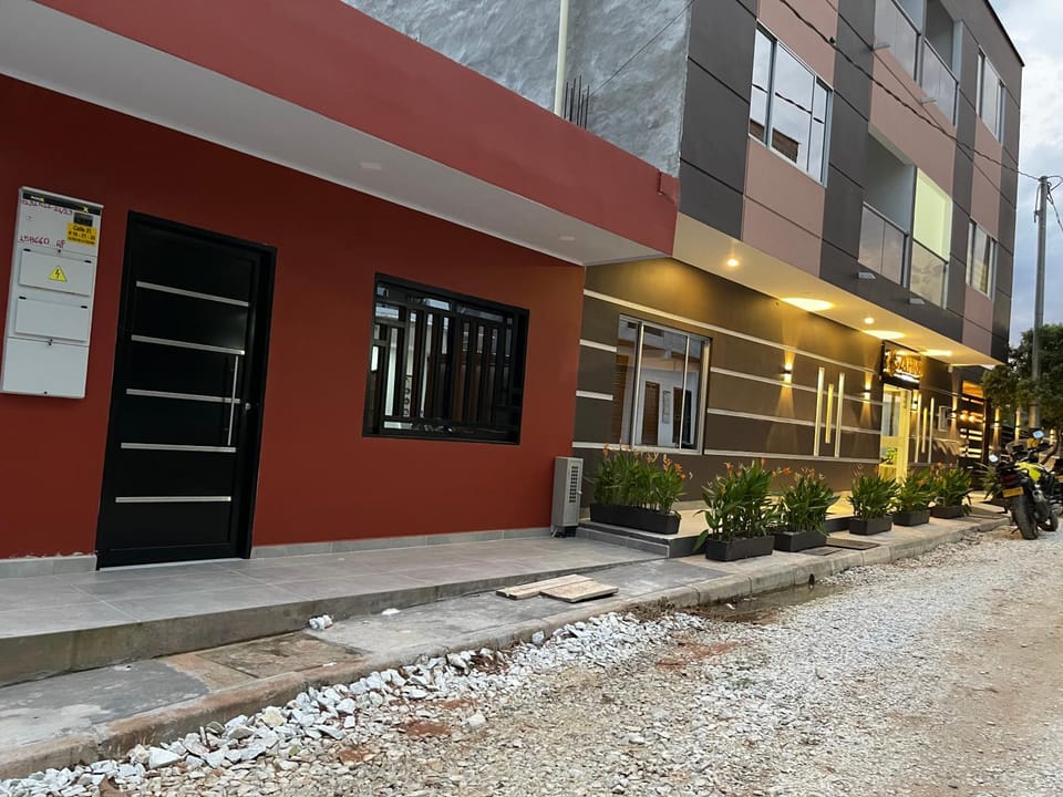 Facade/entrance