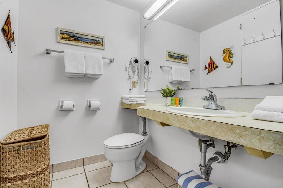 Comfortable Studio Suite with Full Kitchen! SJI 212 Apartment in Myrtle Beach
