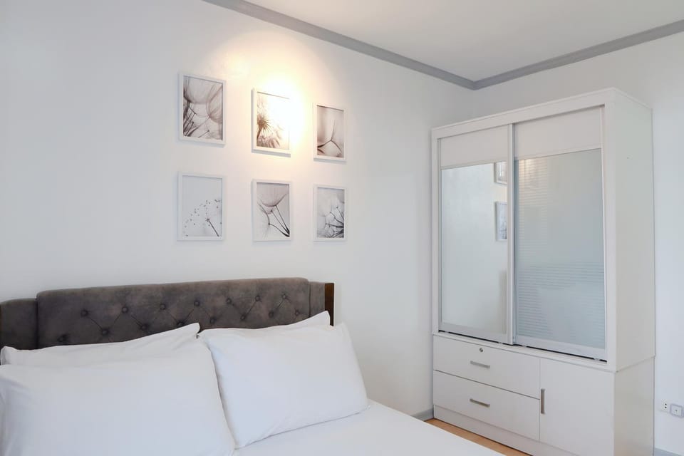 Bed, Bedroom, wardrobe
