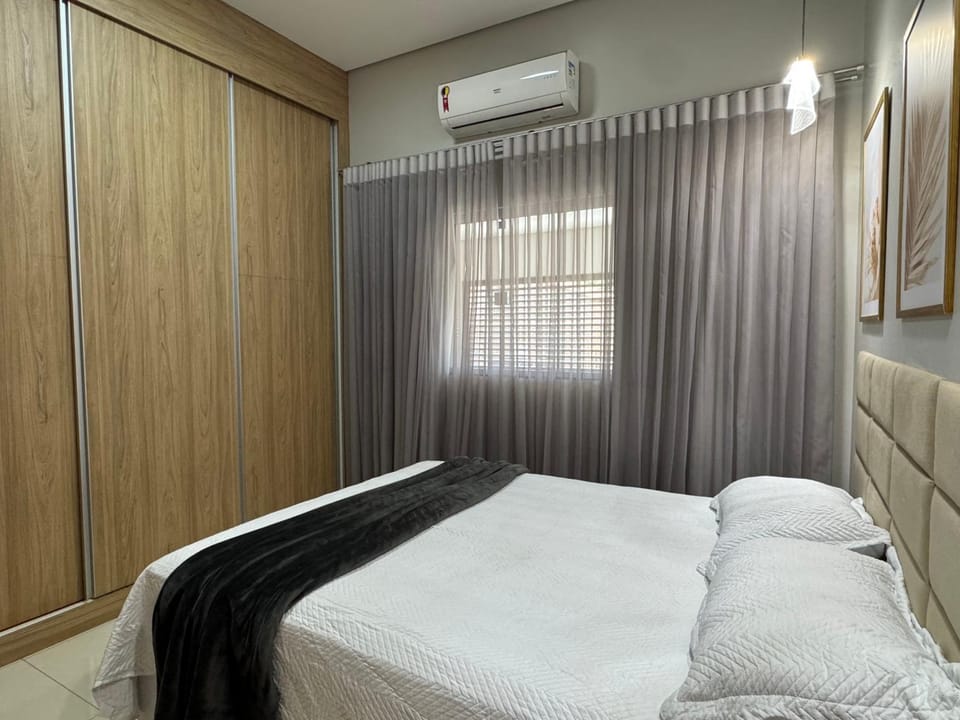 Casa climatizada a 10 min do AEROPORTO House in State of Mato Grosso, Brazil