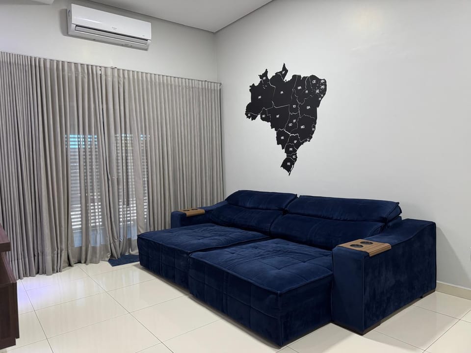 Casa climatizada a 10 min do AEROPORTO House in State of Mato Grosso, Brazil