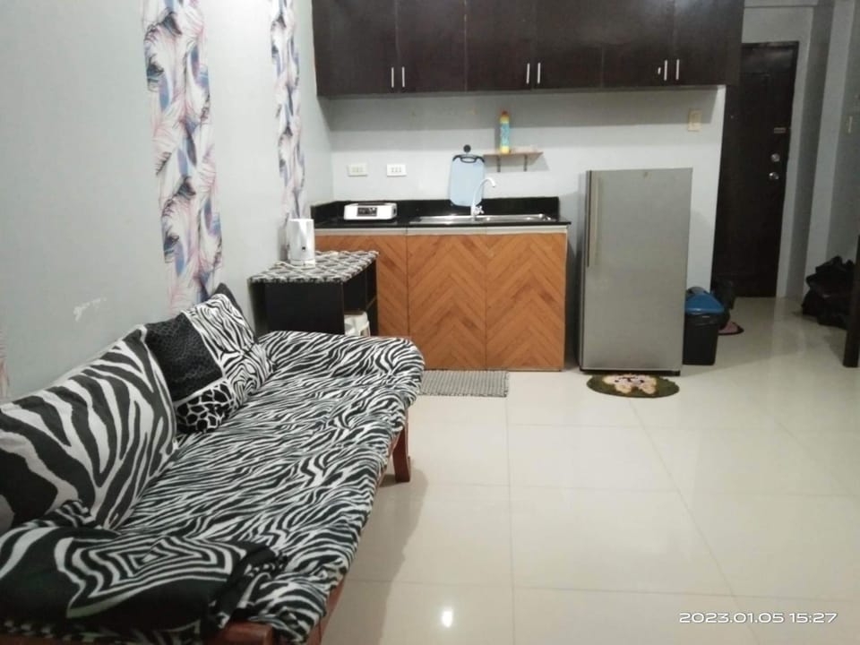 Hungary109 Service Apartments Near Airport at Kassel Residences Apartment in Paranaque