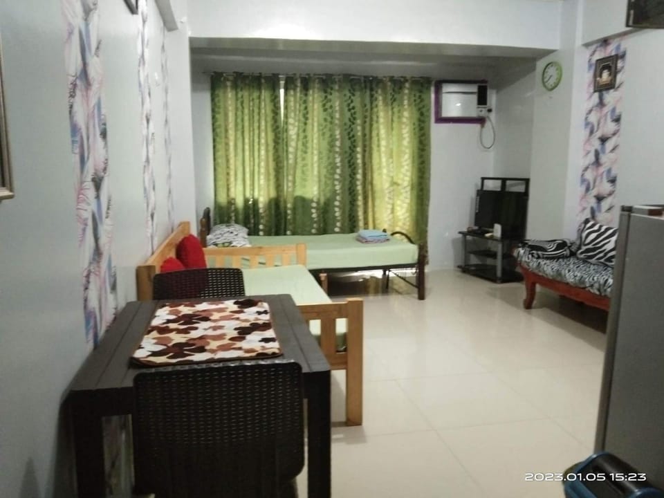 Hungary109 Service Apartments Near Airport at Kassel Residences Apartment in Paranaque