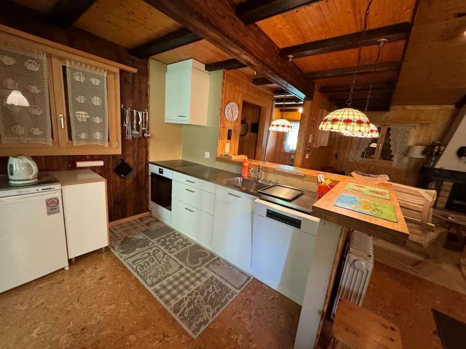 Chalet Glücksfall Apartment in Canton of Valais