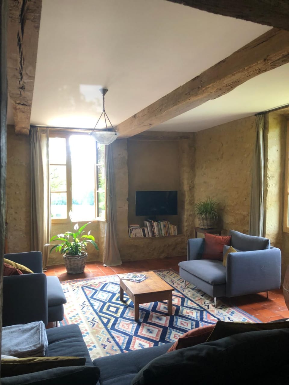 Communal lounge/ TV room, TV and multimedia, Living room, Seating area