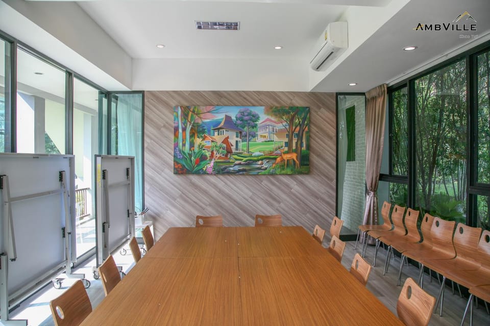 Communal lounge/ TV room, Karaoke, Meeting/conference room