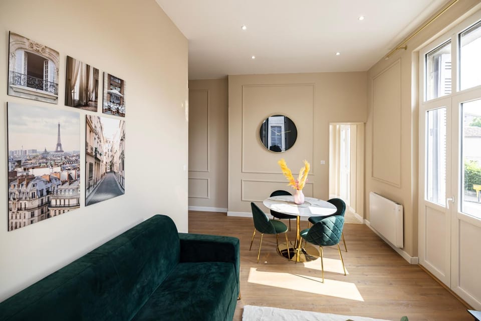 Appartement de Prestige Emeraude 60m2 Apartment in Nouvelle-Aquitaine
