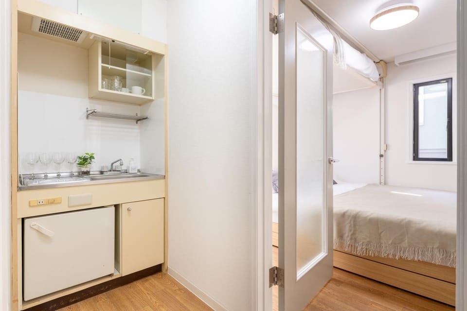 Kitchen or kitchenette