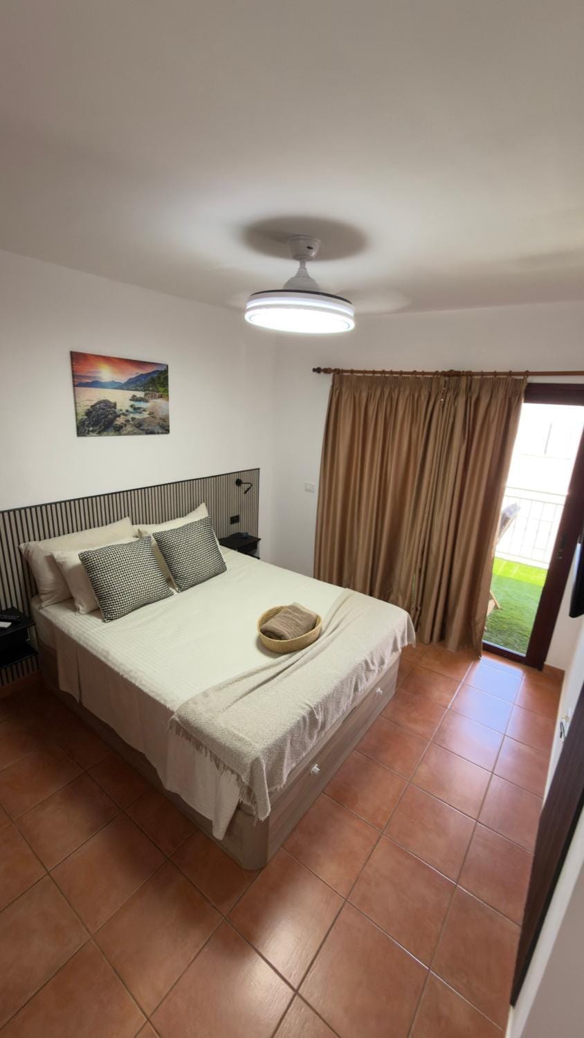 Apartamento Brisas del Sur - Oasis Tenerife Sur Apartment in Playa San Juan