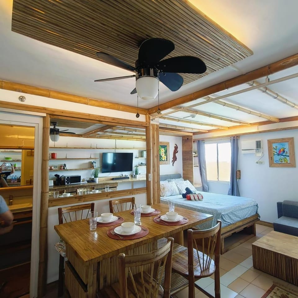 Gallardo Homestay at Marina Spatial Condo Apartment in Dumaguete