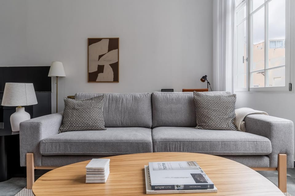 Living room, Seating area