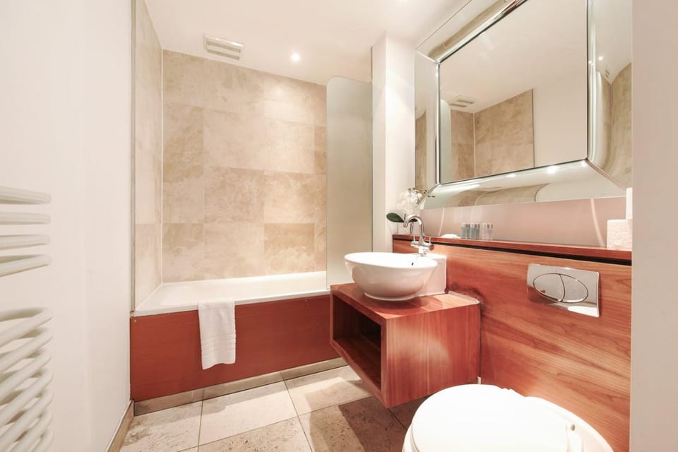 Chic 2 Bed Apartment near Camden Market FREE WIFI by City Stay Aparts London Apartment in London Borough of Islington