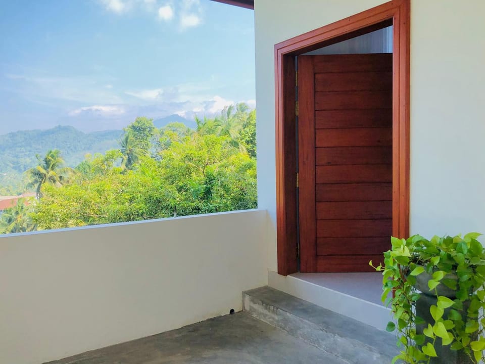 Facade/entrance, Day, Natural landscape, View (from property/room), Mountain view