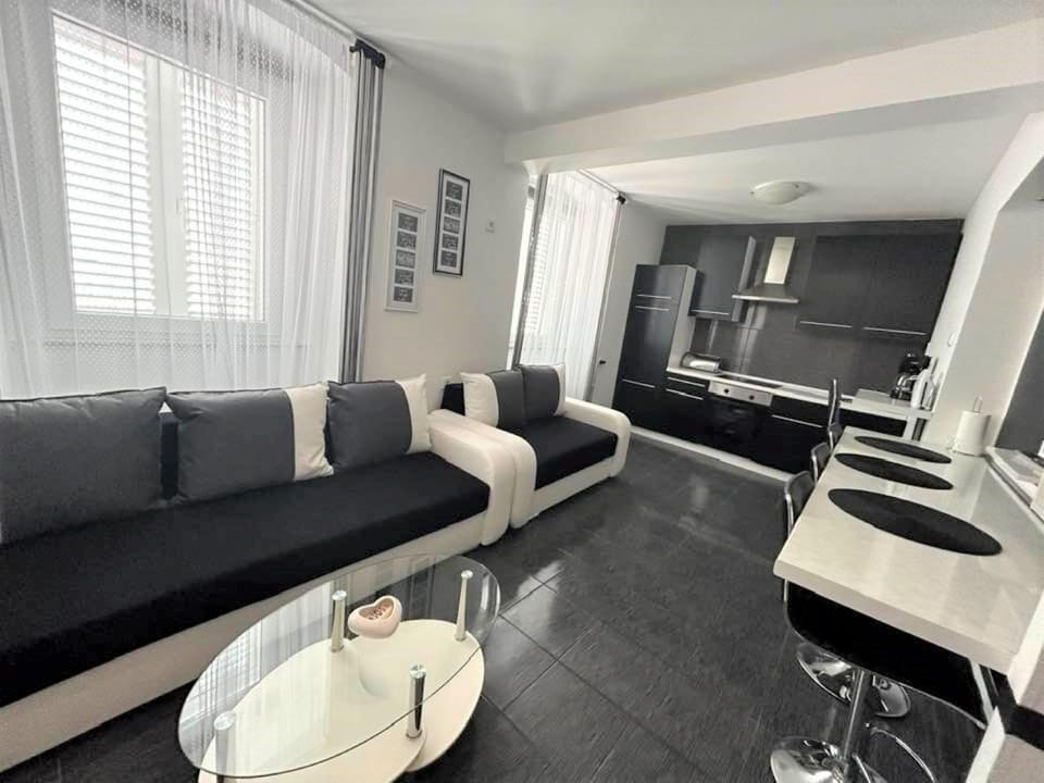 Living room, kitchen