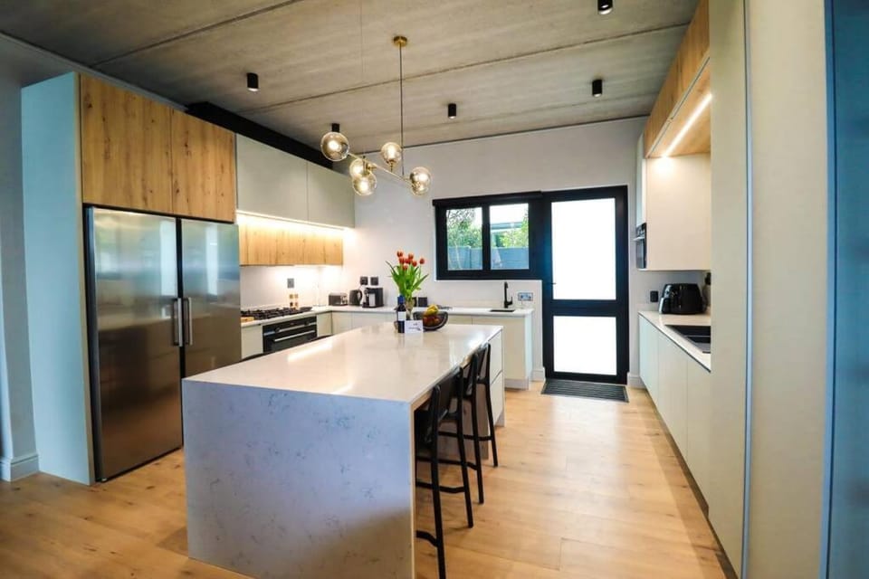 Modern House Dalsig Stellenbosch Apartment in Stellenbosch