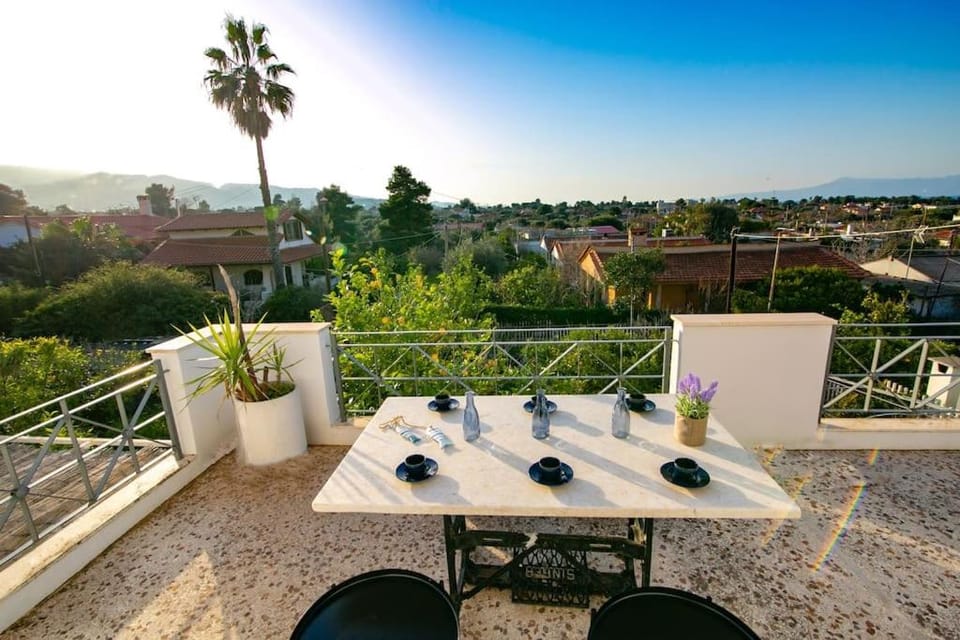 Balcony/Terrace, Mountain view, Sea view