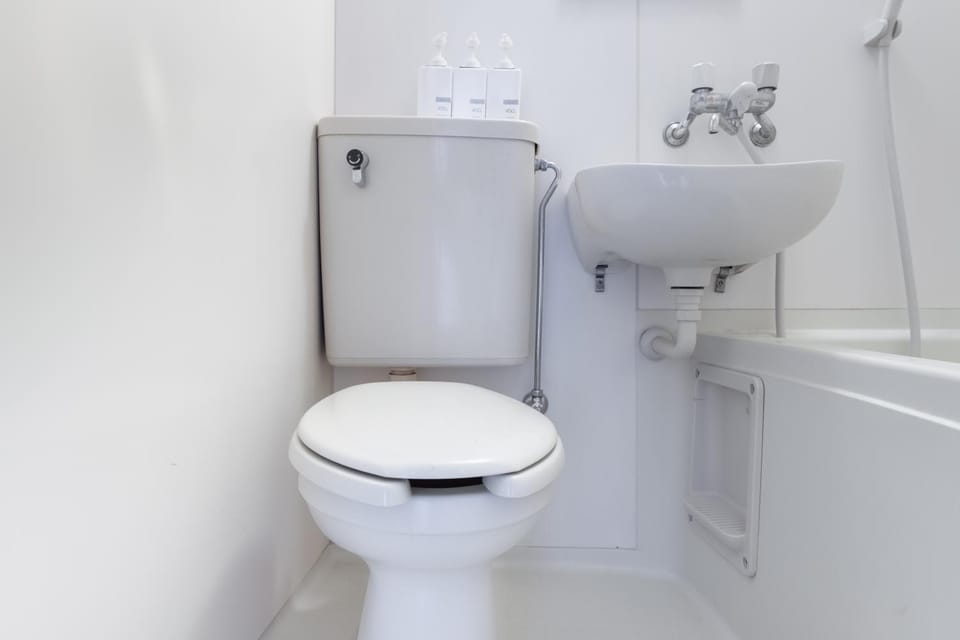 Toilet, Bathroom