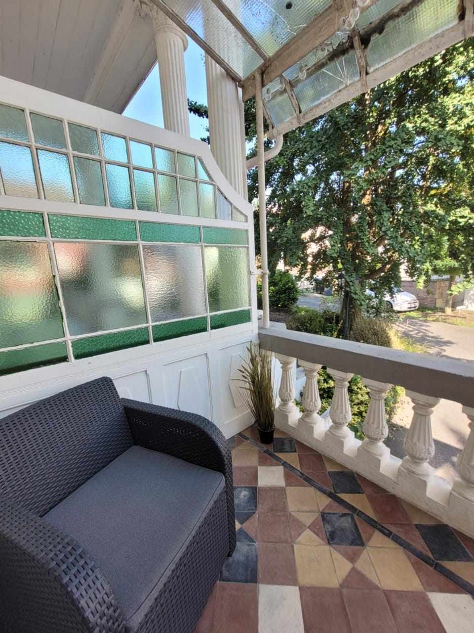 Patio, View (from property/room), Balcony/Terrace, Seating area, Garden view